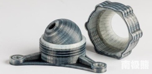 Markforged發(fā)布新一代碳纖維3D打印機(jī)Mark Two，加速3D打印基礎(chǔ)材料市場(chǎng)擴(kuò)張